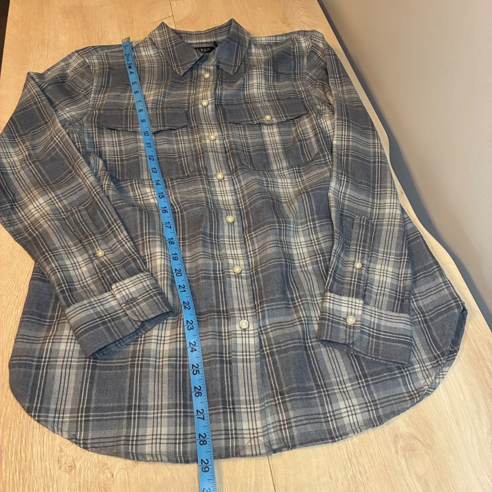 Lauren Ralph Lauren Grey Plaid Button Down Shirt Long Sleeve Pockets Medium - Picture 4 of 7